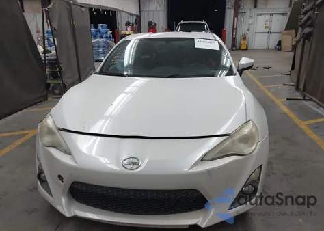 2014 Scion Fr-S из США, поврежденный, VIN JF1ZNAA11E9701337